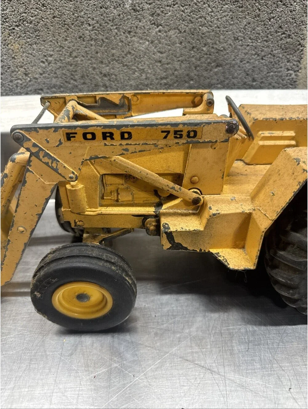 Vintage Ertl Backhoe Loader Ford 750 Diecast Model 30” Metal Construction 1960's
